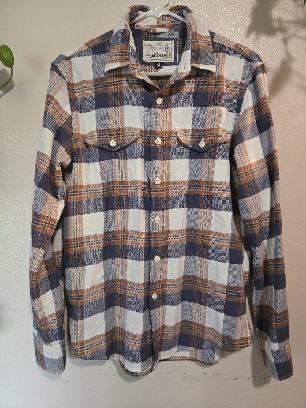 American Eagle XS Men's / Large Womens Long Sleeve Flannel Plaid Button Up